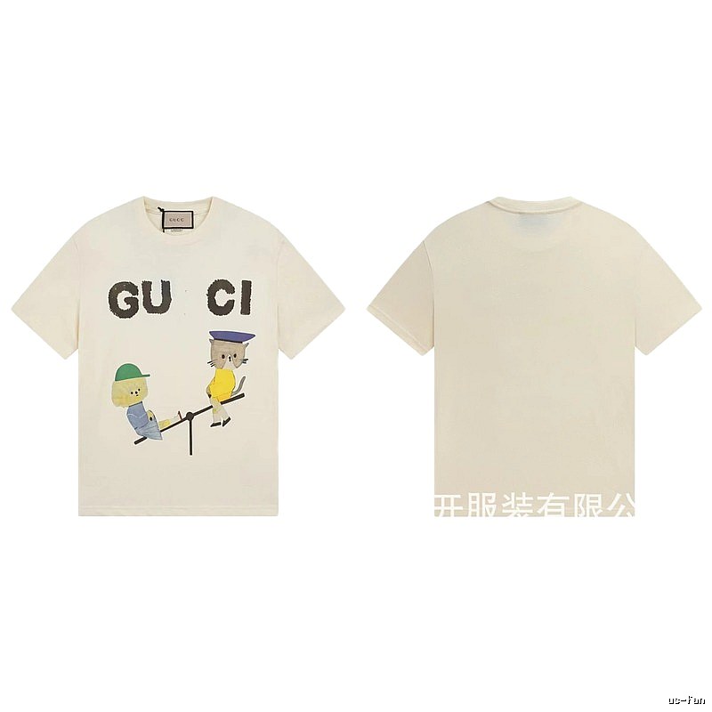 Gucci Playful Whimsical Animal Print Off-white T-shirt