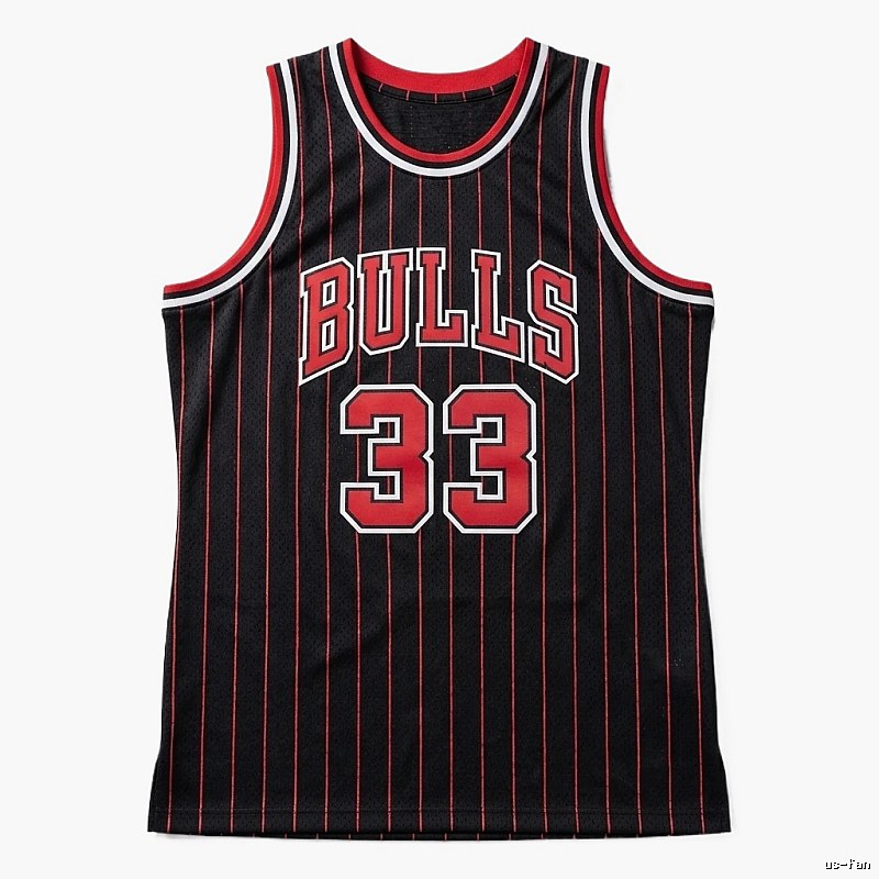 Michael Jordan retro black and red jersey