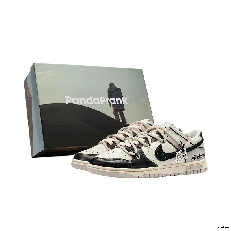 Nike Dunk Black and White Trendy Sneakers