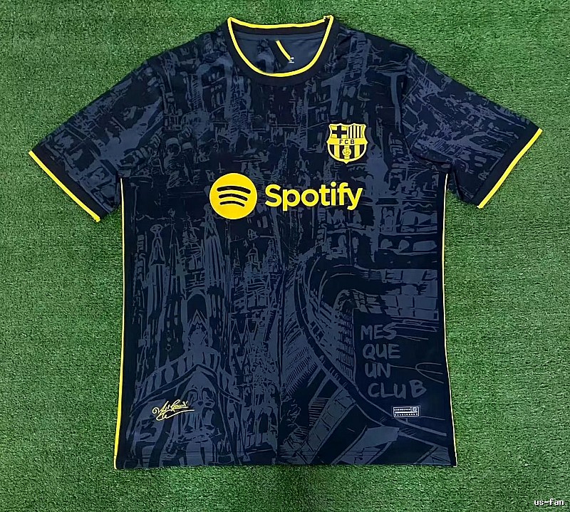 Real Madrid Commemorative-Style Look Dragon Soccer Jersey Campus Look