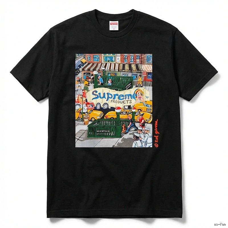 Supreme street style black T-shirt
